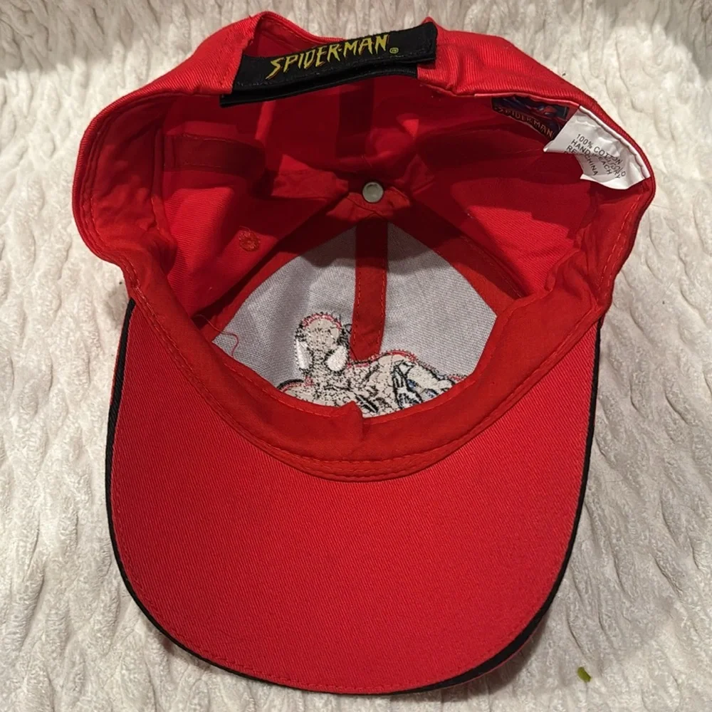 Marvel Spider Man embroidered red adjustable ball Cap nwot